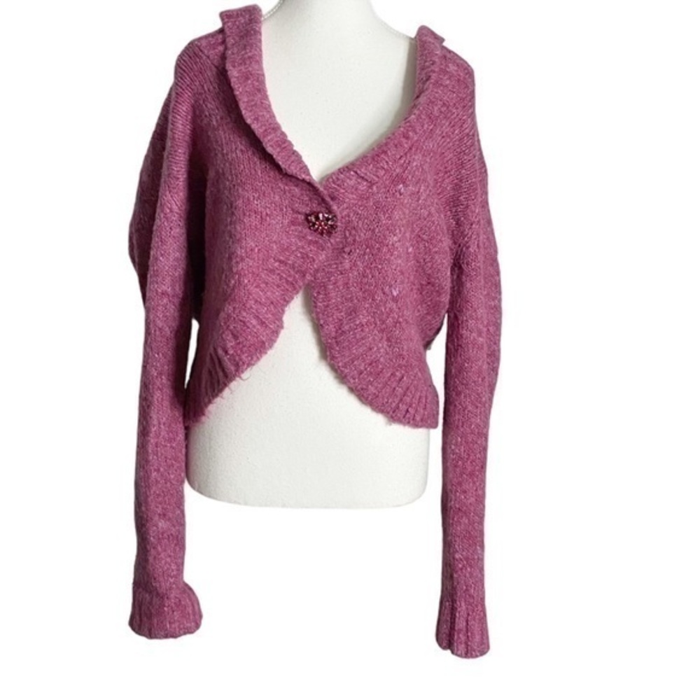 White Stage Pink Knit Cardigan with Pink Brooch Pin